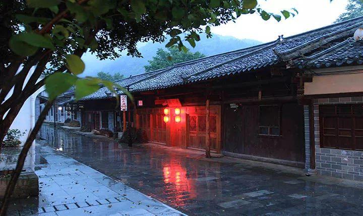 以青春之名 为烟台代言